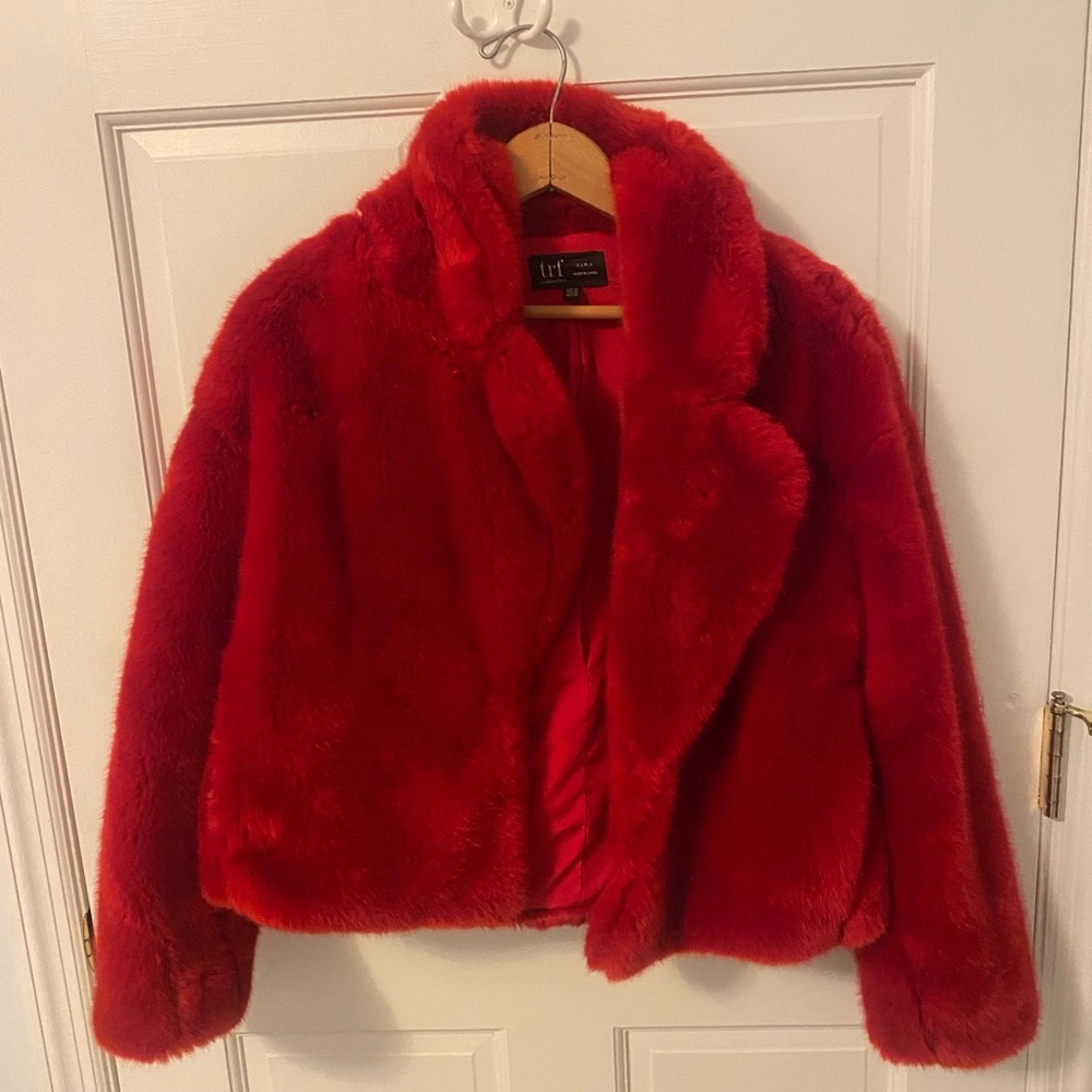 Zara Faux fur red coat